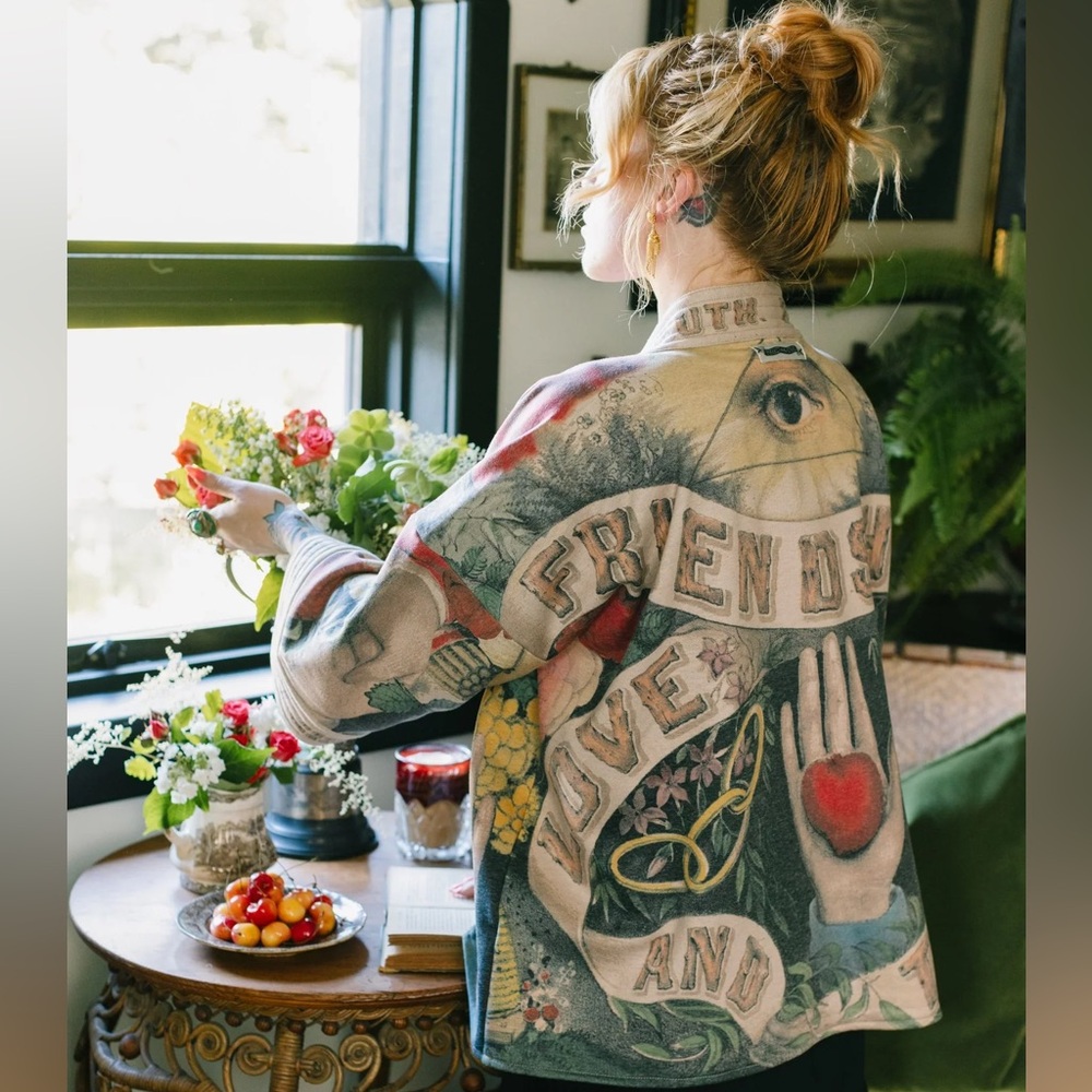 ⭐️Market of Stars Friendship Love & Truth Cropped Cottage Fleece Cardigan Jacket - Picture 9 of 16